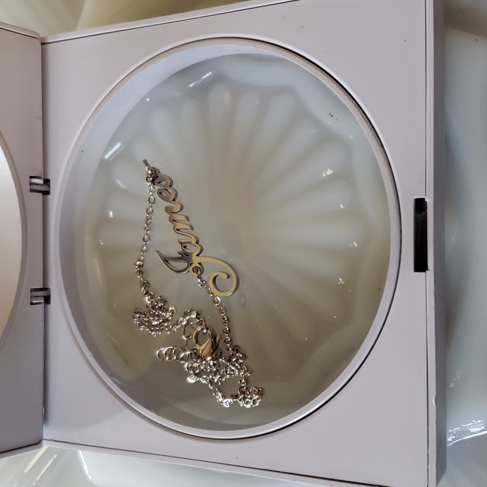 James Silvertone Bracelet 10 inch